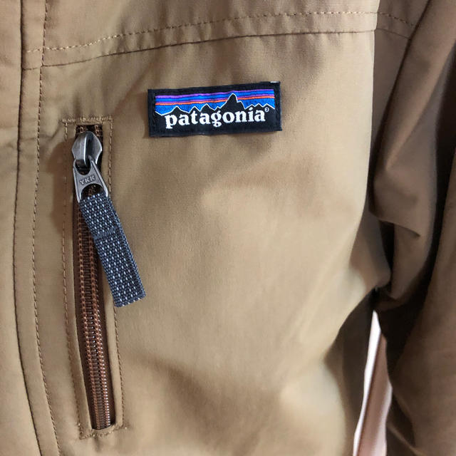 patagonia(パタゴニア)のパタゴニアインファーノジャケット キッズ/ベビー/マタニティのキッズ服男の子用(90cm~)(ジャケット/上着)の商品写真