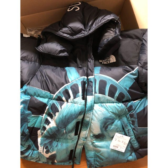 Supreme(シュプリーム)のシュプリーム　Statue of Liberty Baltoro Jacket メンズのジャケット/アウター(ダウンジャケット)の商品写真