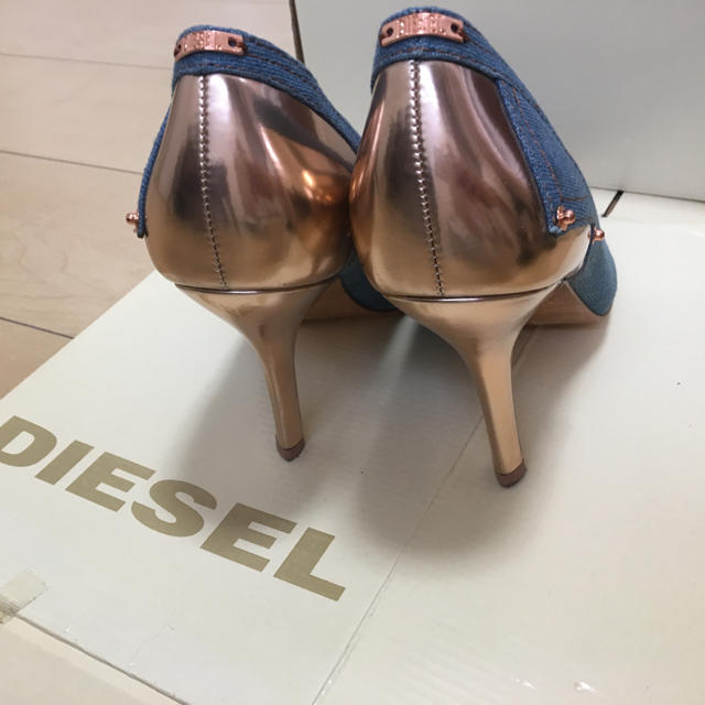 DIESEL(ディーゼル)のDIESEL デニムパンプス レディースの靴/シューズ(ハイヒール/パンプス)の商品写真