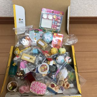 リーメント、ふあもちぱん、ここたま、ガチャなど大入り箱(キャラクターグッズ)
