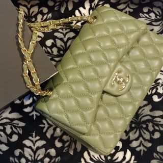 シャネル(CHANEL)のCHANEL シャネルバック モスグリーン(ショルダーバッグ)