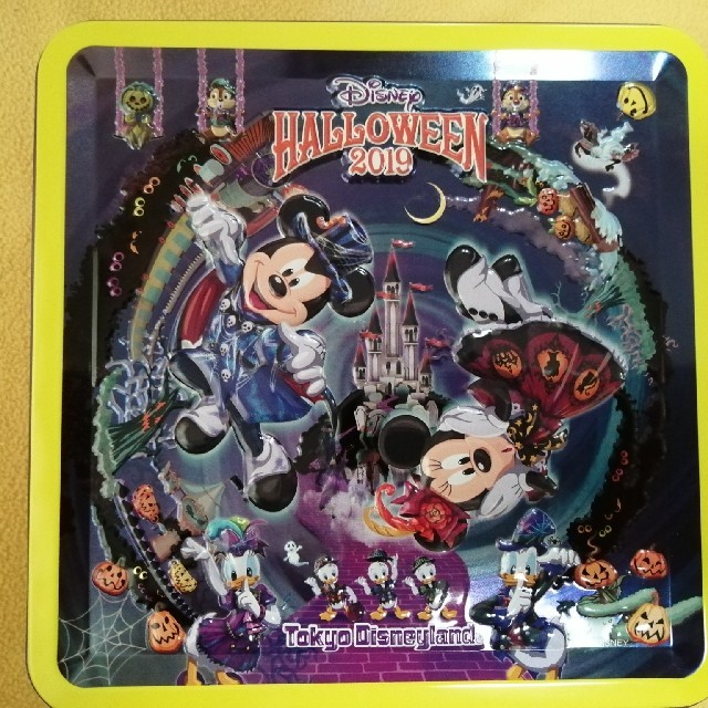 Disney(ディズニー)のディズニーハロウィン2019 　お菓子５点セット 食品/飲料/酒の食品(菓子/デザート)の商品写真