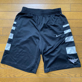 ナイキ(NIKE)のナイキ　バスパン(ショートパンツ)