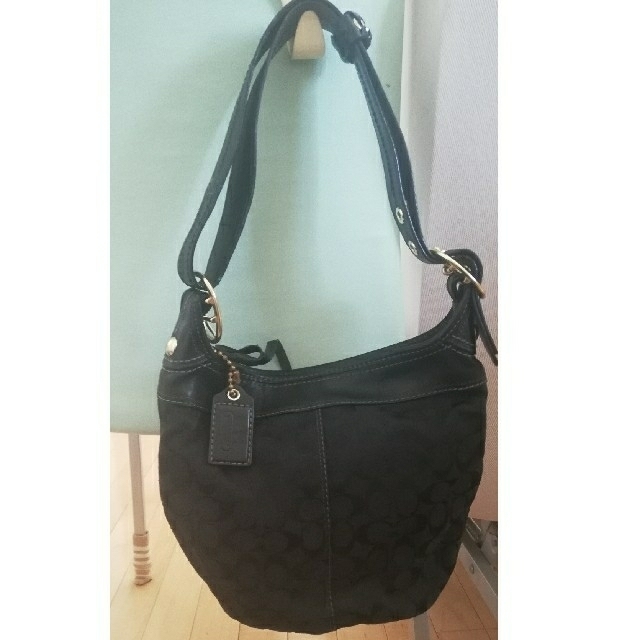 値下げ【プレゼントにおすすめ!!】【✨美品✨】コーチ 黒バケツ型2WAYバッグ 1