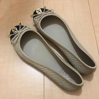 トリーバーチ(Tory Burch)のトリーバーチ スリッポン 美品 22.5 23(スリッポン/モカシン)