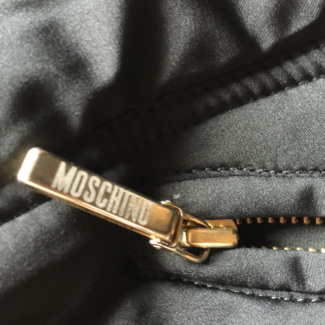 MOSCHINO(モスキーノ)のモスキーノ中綿ジャケット レディースのジャケット/アウター(ダウンジャケット)の商品写真