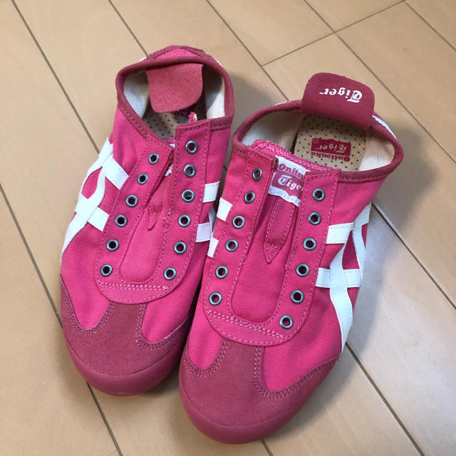 Onitsuka Tiger(オニツカタイガー)のオニツカタイガー♡スリッポン値下げ レディースの靴/シューズ(スリッポン/モカシン)の商品写真