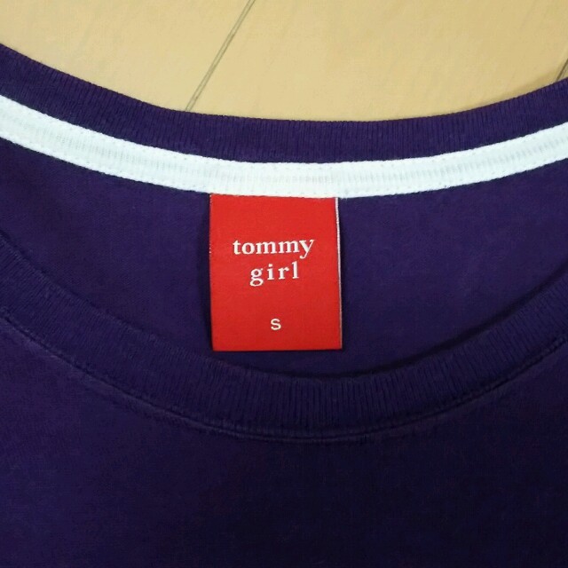 TOMMY(トミー)の値下げ中‼TommyのＳサイズ☆ レディースのトップス(Tシャツ(長袖/七分))の商品写真