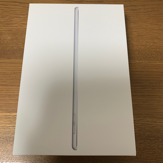 iPad Apple iPad mini 5 64GB wifiモデル シルバー ケース付の通販 by You's shop｜アイパッドならラクマ - セール定番