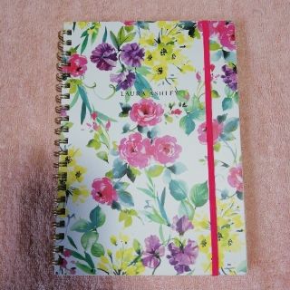 ローラアシュレイ(LAURA ASHLEY)のフリージア様専用♡ノートブック📙３冊(ノート/メモ帳/ふせん)