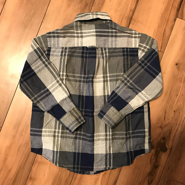 GAP(ギャップ)のGAPのチェック柄シャツ　120 キッズ/ベビー/マタニティのキッズ服男の子用(90cm~)(ブラウス)の商品写真