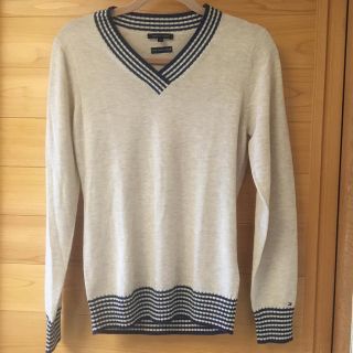 トミーヒルフィガー(TOMMY HILFIGER)のトミーヒルガー ニット　Mサイズ(ニット/セーター)