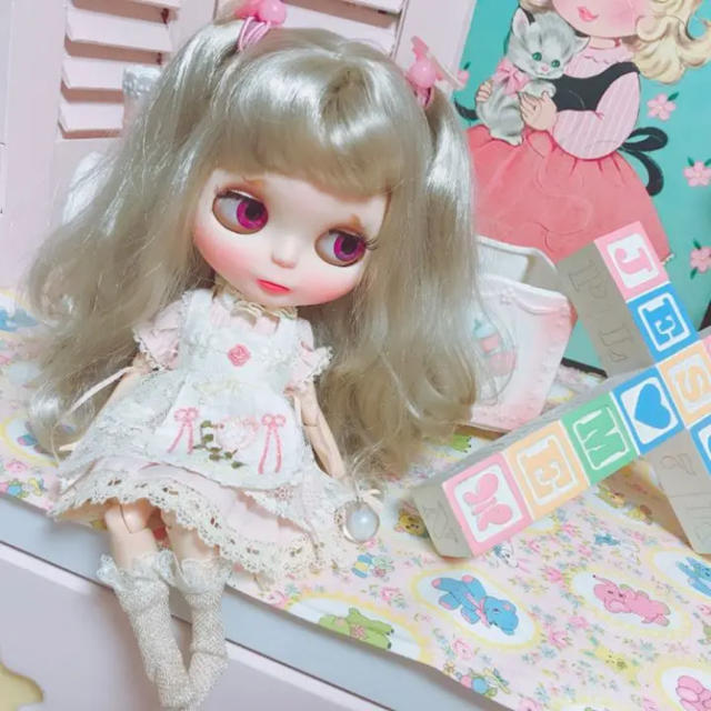 海外作家さま カスタムブライス 困り顔ちゃん-