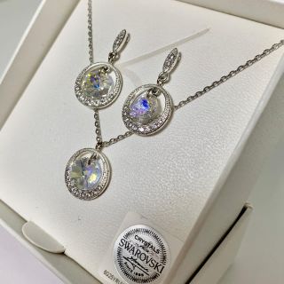 スワロフスキー(SWAROVSKI)のスワロフスキー　SWAROVSKI ネックレス&ピアス　セット(ネックレス)