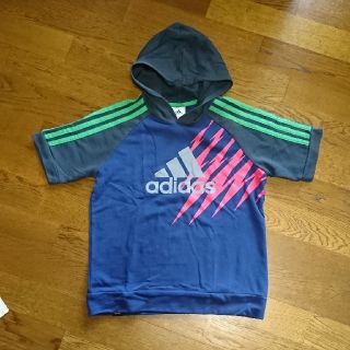 アディダス(adidas)のアディダス 半袖フード付きトレーナー 140(Tシャツ/カットソー)