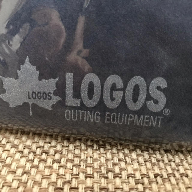 LOGOS(ロゴス)の未使用品●ロゴス オリジナル エアークッション LOGOSエアーピローポーチ付き スポーツ/アウトドアのアウトドア(寝袋/寝具)の商品写真