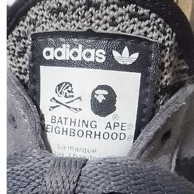 A BATHING APE(アベイシングエイプ)の
限定入手困難トリプルコラボ!エイプ×ネイバーフッド×アディダススニーカー


 メンズの靴/シューズ(スニーカー)の商品写真