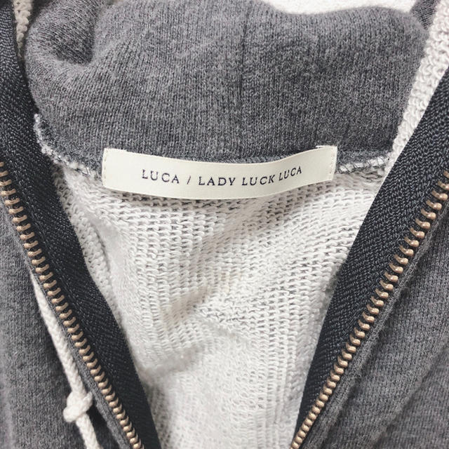 LUCA(ルカ)のLUCA/LADYLUCKLUCA  星 パーカー レディースのトップス(パーカー)の商品写真