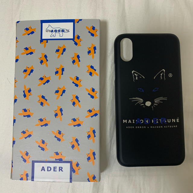 MAISON KITSUNE'(メゾンキツネ)の【R.H様専用】 スマホ/家電/カメラのスマホアクセサリー(iPhoneケース)の商品写真