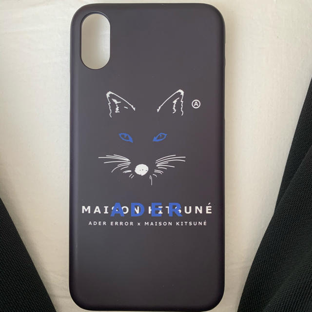 MAISON KITSUNE'(メゾンキツネ)の【R.H様専用】 スマホ/家電/カメラのスマホアクセサリー(iPhoneケース)の商品写真