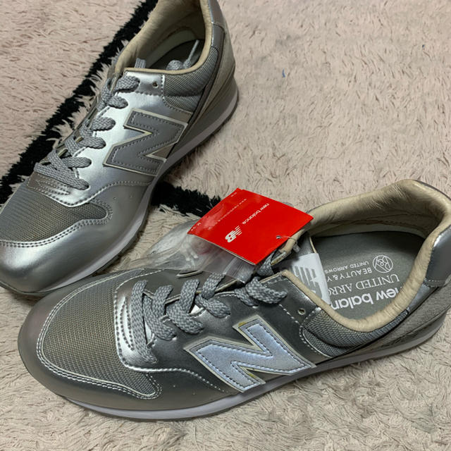 New Balance(ニューバランス)のタイムセール✨ニューバランス 996💕 ユナイテッドアローズコラボ 27.5 メンズの靴/シューズ(スニーカー)の商品写真