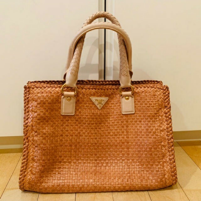 売れ筋ランキングも掲載中! PRADA - よっしー プラダ マドラス トートバッグ 売れ筋ランキングも掲載中! PRADA - よっしー プラダ マドラス トートバッグ