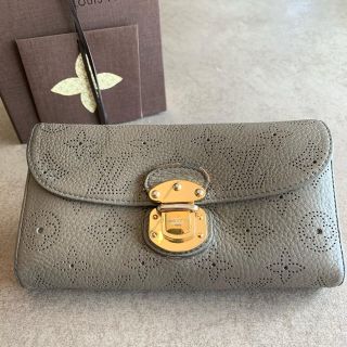 ルイヴィトン(LOUIS VUITTON)の値下げ！！希少ルイヴィトン♡長財布♡マヒナ　ポルトフォイユアメリア(財布)