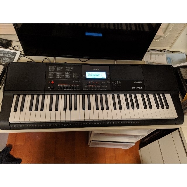 CASIO(カシオ)の美品　CASIO 61鍵盤 電子キーボード ベーシック CT-X700 楽器の鍵盤楽器(キーボード/シンセサイザー)の商品写真