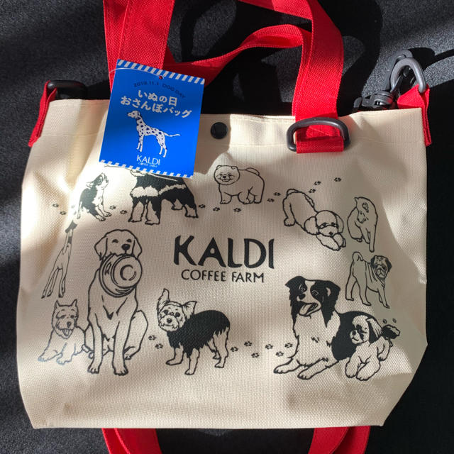 KALDI(カルディ)のカルディ　犬の日バッグのみ レディースのバッグ(トートバッグ)の商品写真