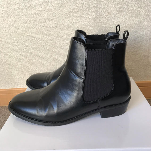 LEPSIM(レプシィム)のlepsim サイドゴアショートブーツ黒 レディースの靴/シューズ(ブーツ)の商品写真