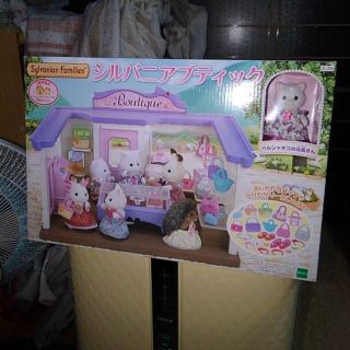 エポックシャ(EPOCH)のももすけ様購入 OK シルバニアファミリー シルバニアブティック 新品未開封 (キャラクターグッズ)