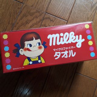 マカロンさん　ペコちゃん　マイクロファイバータオル(タオル/バス用品)