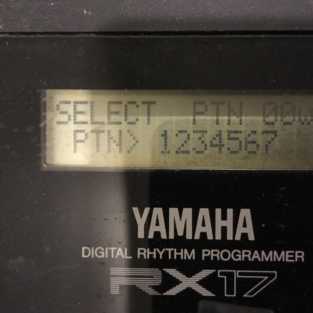 ヤマハ(ヤマハ)のYAMAHA RX17 DIGITAL RHYTHM PROGRAMMER 楽器のDTM/DAW(その他)の商品写真