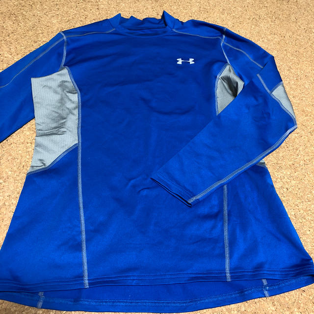 UNDER ARMOUR(アンダーアーマー)のアンダーアーマー シャツ メンズのトップス(Tシャツ/カットソー(半袖/袖なし))の商品写真