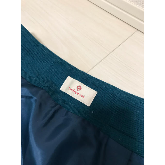 Rubyrivet(ルビーリベット)のルビーリベット  スカート グリーン　きれいめ レディースのスカート(ひざ丈スカート)の商品写真