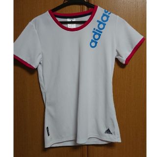 アディダス(adidas)のadidas Tシャツ Mサイズです。(Tシャツ(半袖/袖なし))