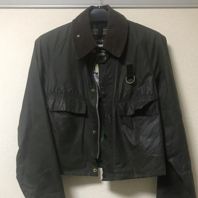 Barbour(バーブァー)のBARBOUR  バブアー オイルドジャケット フード付き メンズのジャケット/アウター(その他)の商品写真