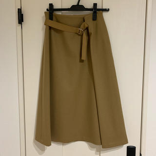 ミラオーウェン(Mila Owen)のミラオーウェン  スカート 新品未使用タグ付き(ひざ丈スカート)
