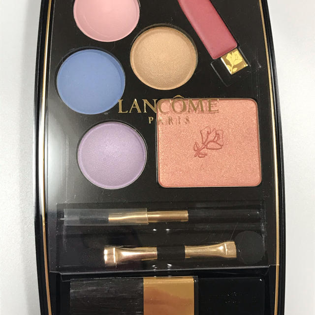 新品ʚ♥︎ɞリボンウエストワイドパンツ/LANCOMEメイクパレット