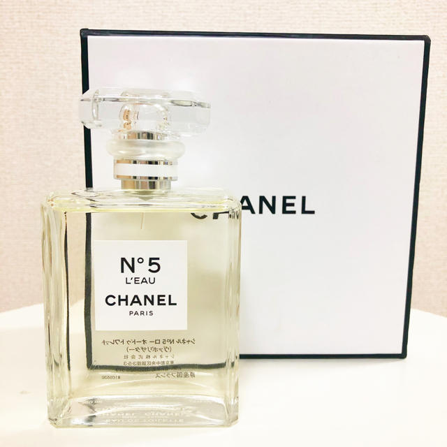 CHANEL No.5 ロー オードゥ トワレット - 香水(女性用)