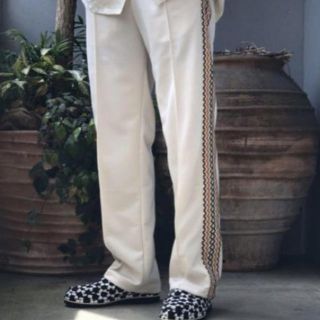 ニードルス(Needles)のToironier / SIDE LINE TRACK PANTS 白(スラックス)