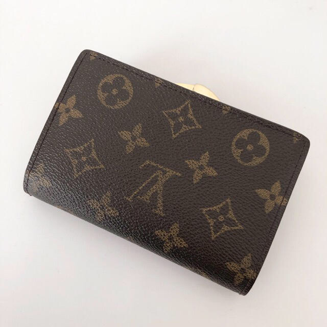 LOUIS VUITTON(ルイヴィトン)のLOUIS VUITTON ルイヴィトン モノグラム  2つ折り財布M61663 レディースのファッション小物(財布)の商品写真