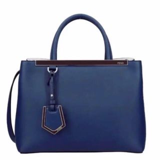 フェンディ(FENDI)の【最終値下げ】フェンディ FENDI ネイビー バッグ(ハンドバッグ)