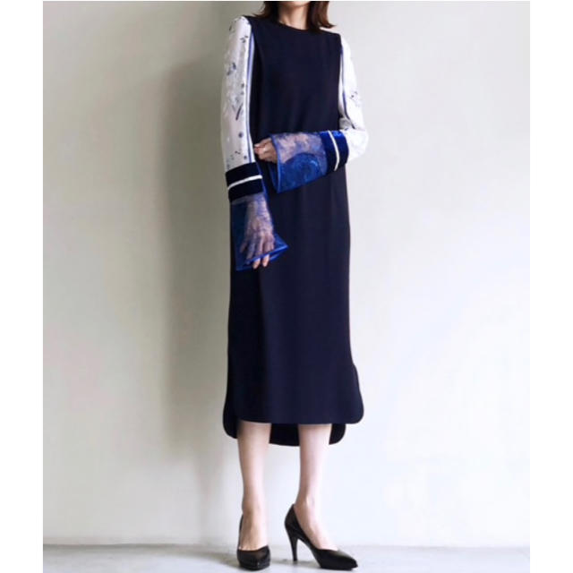 mame(マメ)のmame kurogouchi Silk Lame Print Dress レディースのワンピース(ロングワンピース/マキシワンピース)の商品写真