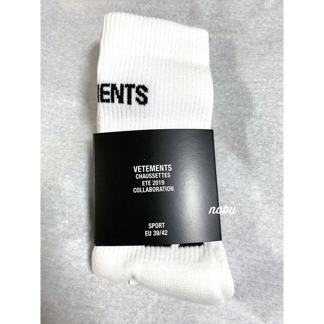 新品【 VETEMENTS X Reebok 】Logo socks 39/42のサムネイル