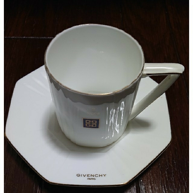 GIVENCHY(ジバンシィ)の素敵なGIVENCY コーヒーカップ5&ソーサー5 セット  インテリア/住まい/日用品のキッチン/食器(グラス/カップ)の商品写真