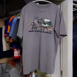 ザノースフェイス(THE NORTH FACE)のThe North Face ノースフェイス Tシャツ チャコールグレー L(Tシャツ/カットソー(半袖/袖なし))