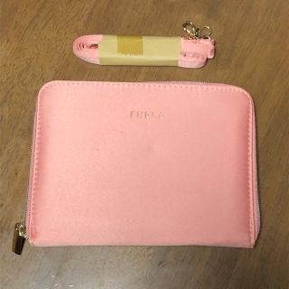 フルラ(Furla)のFURLA オウム柄マルチケース (雑誌付録)(ポーチ)