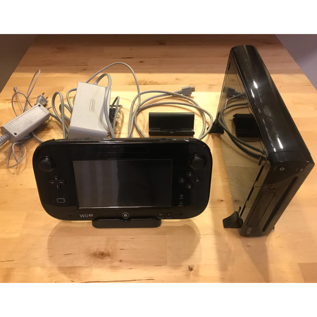 Wii U(ウィーユー)のWiiU 本体 プレミアムSET  BLACK エンタメ/ホビーのゲームソフト/ゲーム機本体(家庭用ゲーム機本体)の商品写真