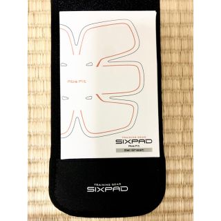 シックスパッド(SIXPAD)のSIXPAD AbsFit GelSheet（新品未使用）(トレーニング用品)